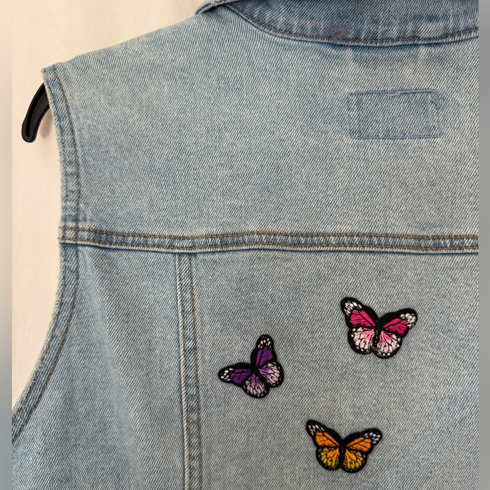 Light Wash Denim Vest with Patches - Picture 7 of 7